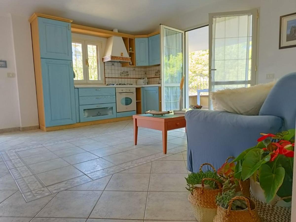 Domus De Mare Apartment Кала Гононе Екстериор снимка
