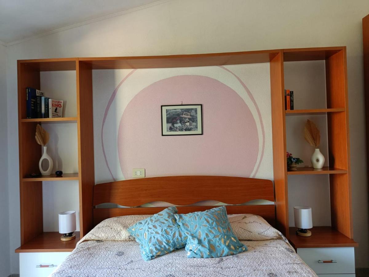 Domus De Mare Apartment Кала Гононе Екстериор снимка