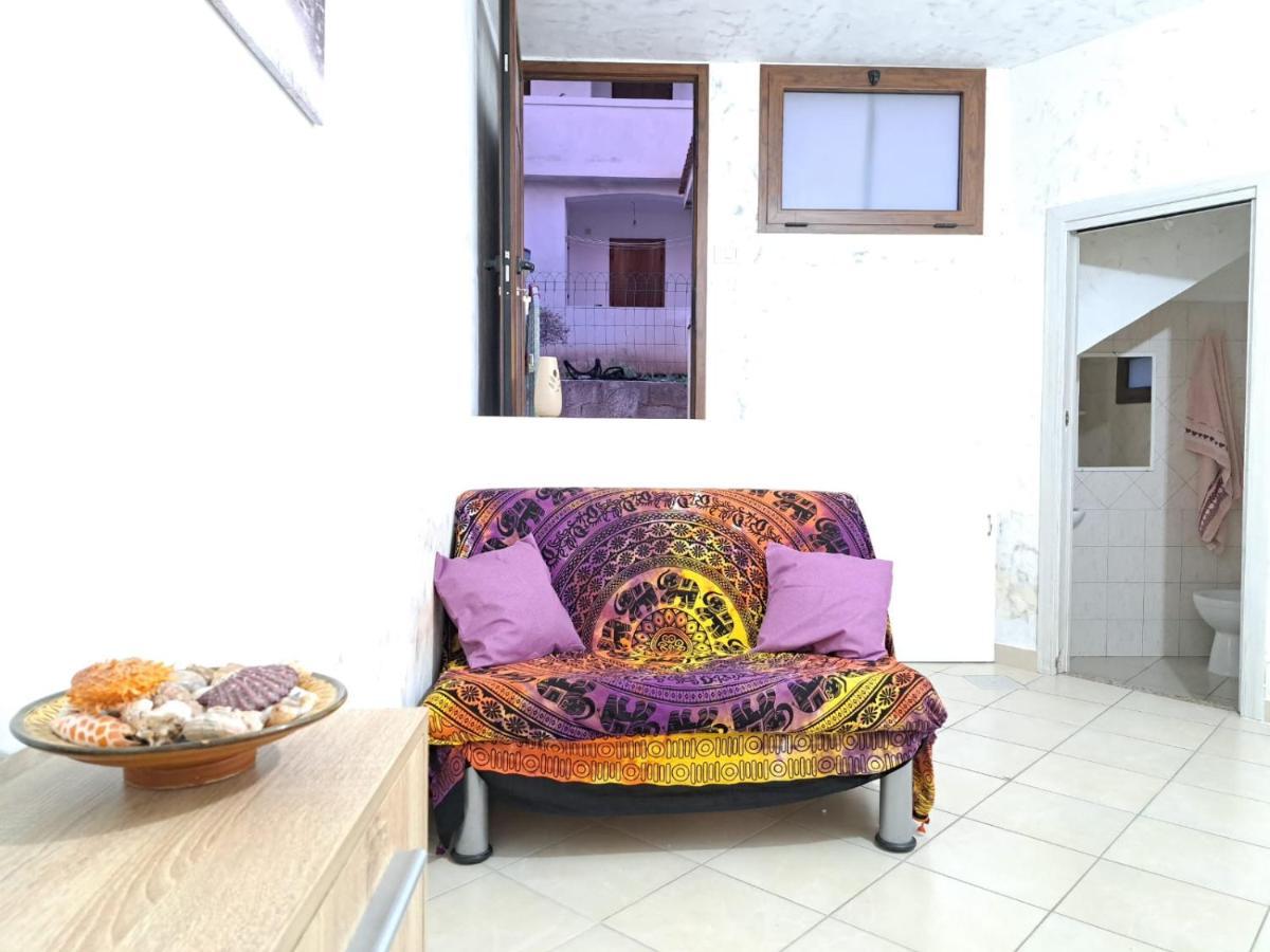 Domus De Mare Apartment Кала Гононе Екстериор снимка