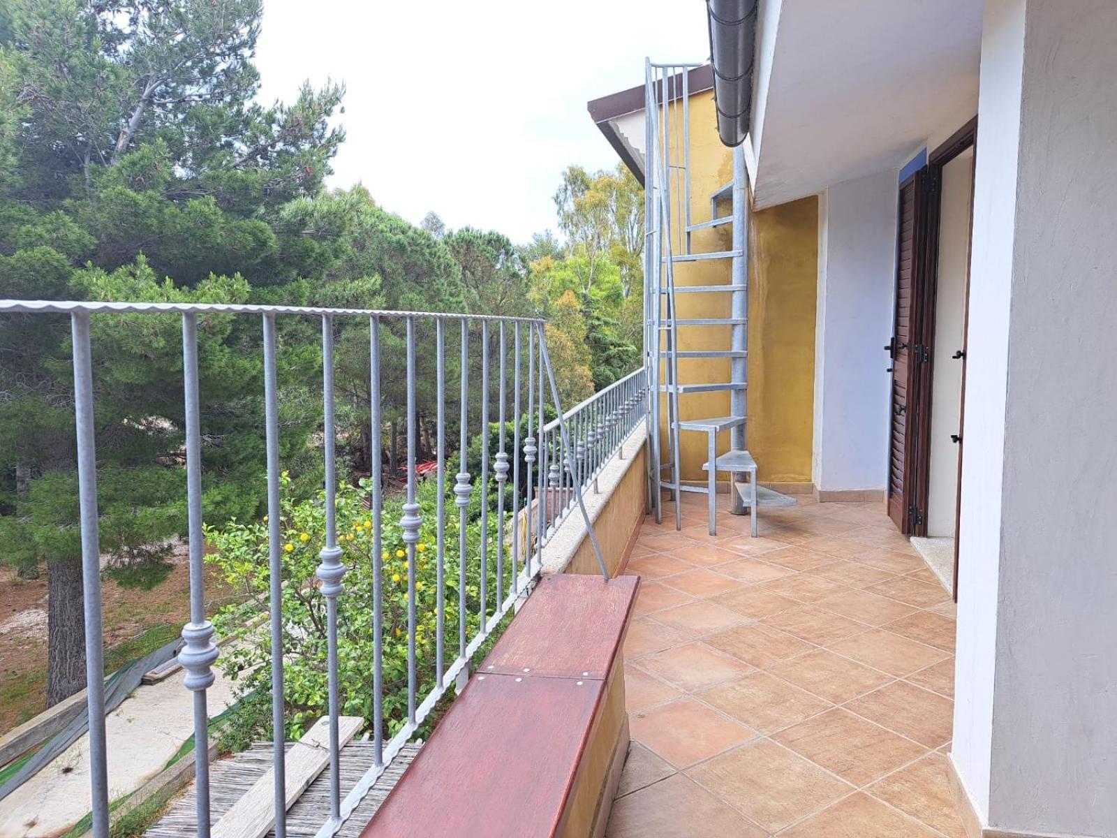 Domus De Mare Apartment Кала Гононе Екстериор снимка