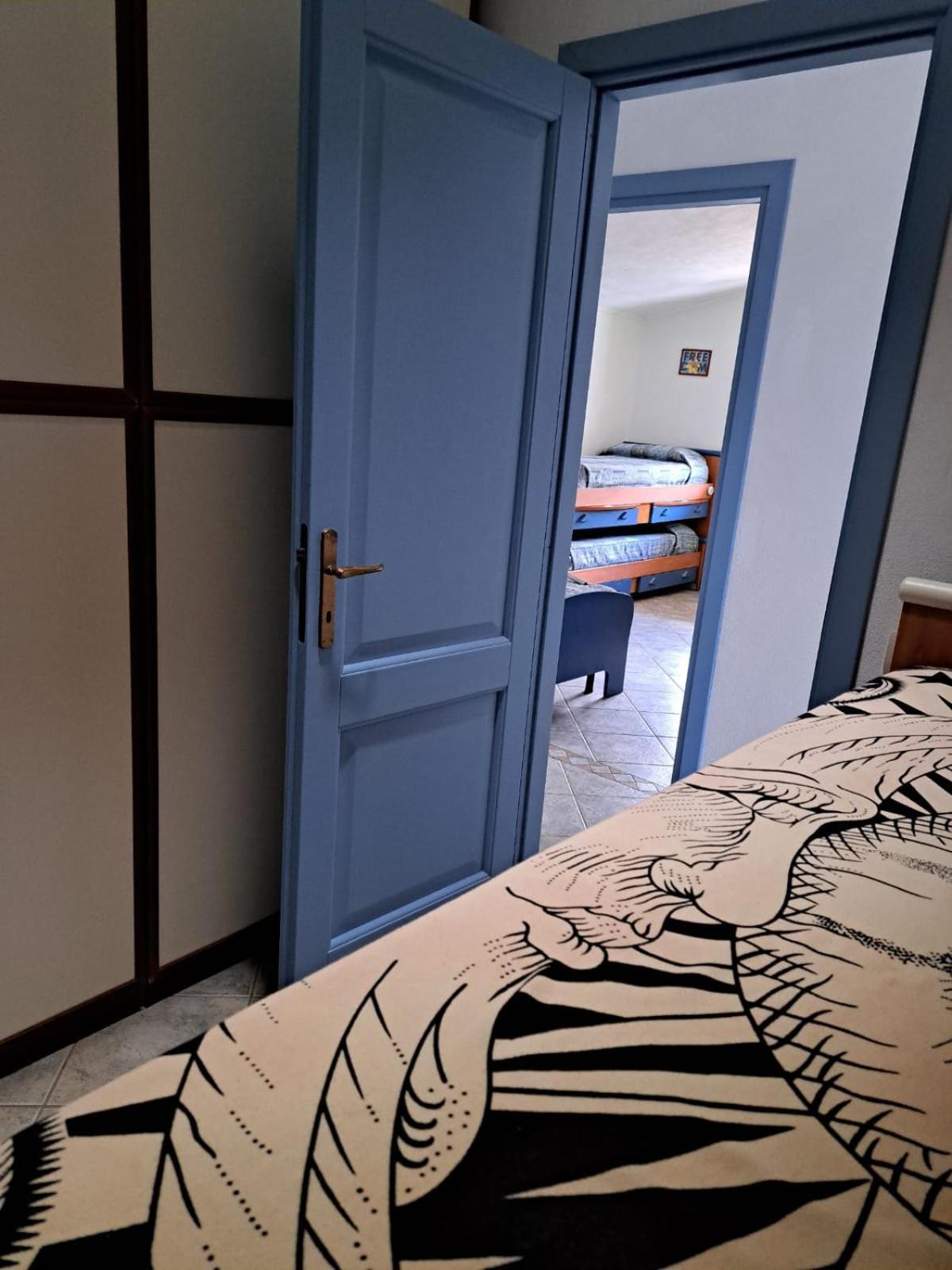 Domus De Mare Apartment Кала Гононе Екстериор снимка
