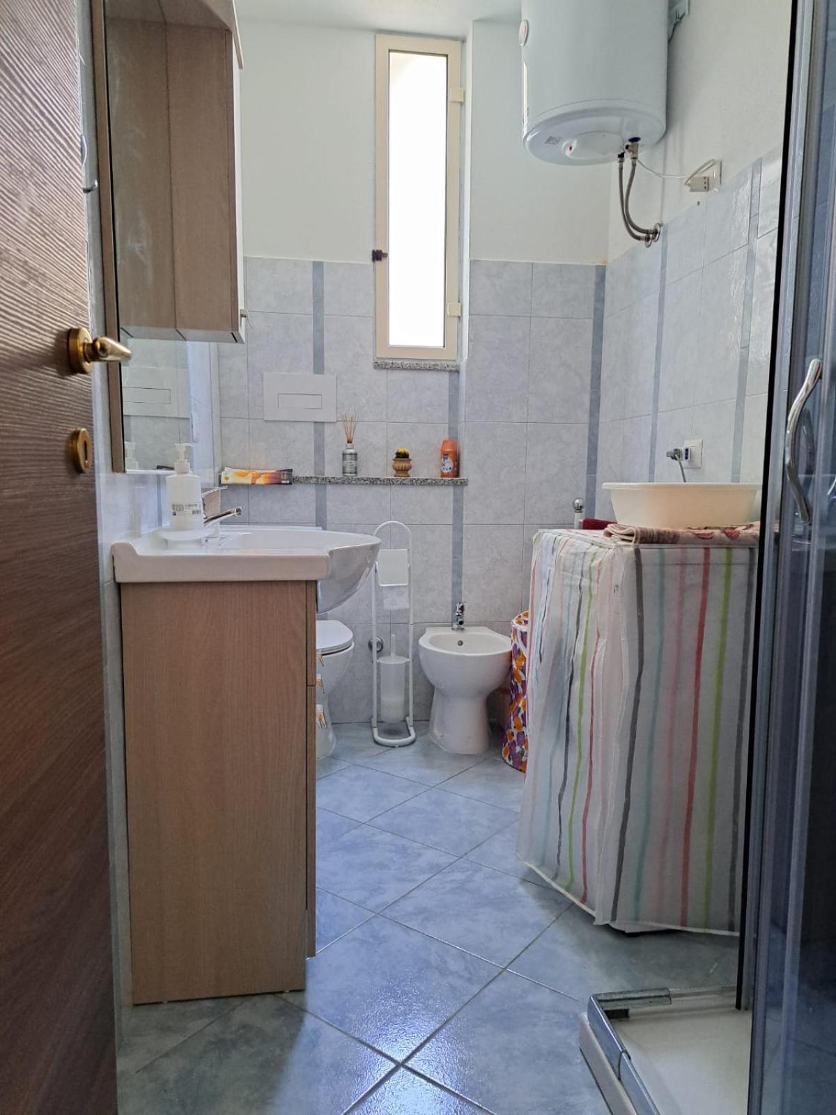 Domus De Mare Apartment Кала Гононе Екстериор снимка