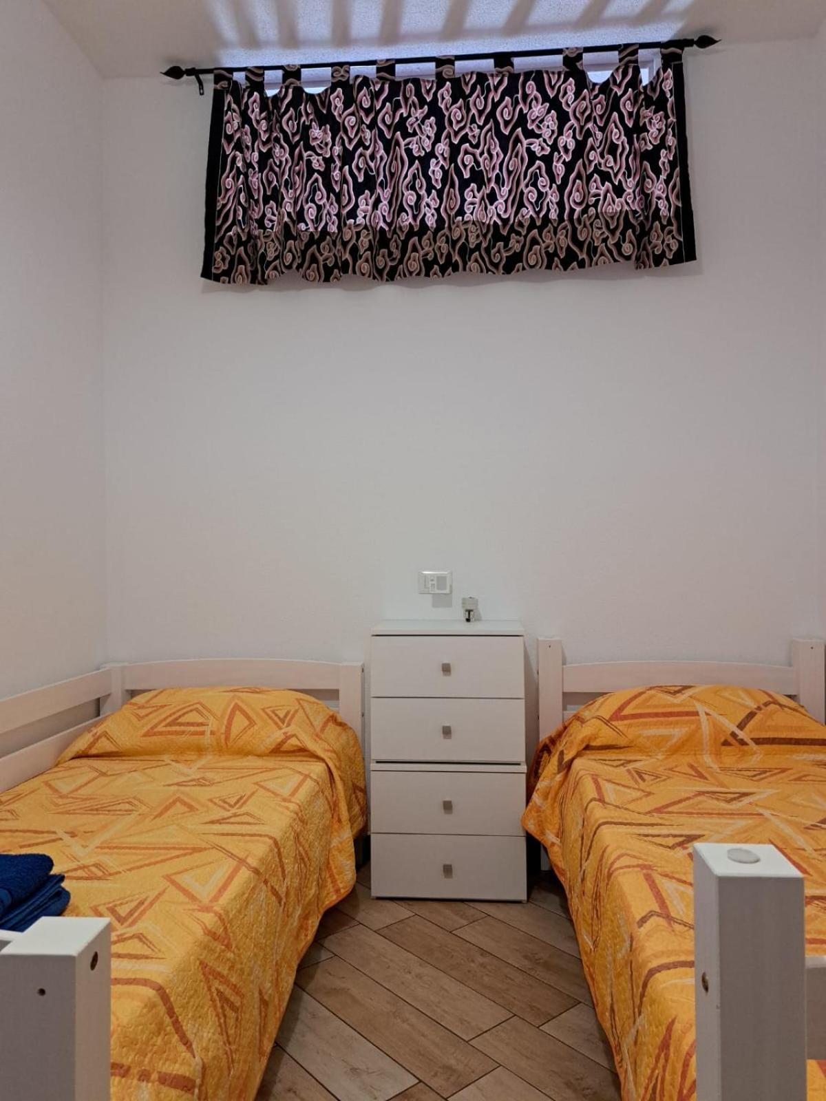 Domus De Mare Apartment Кала Гононе Екстериор снимка